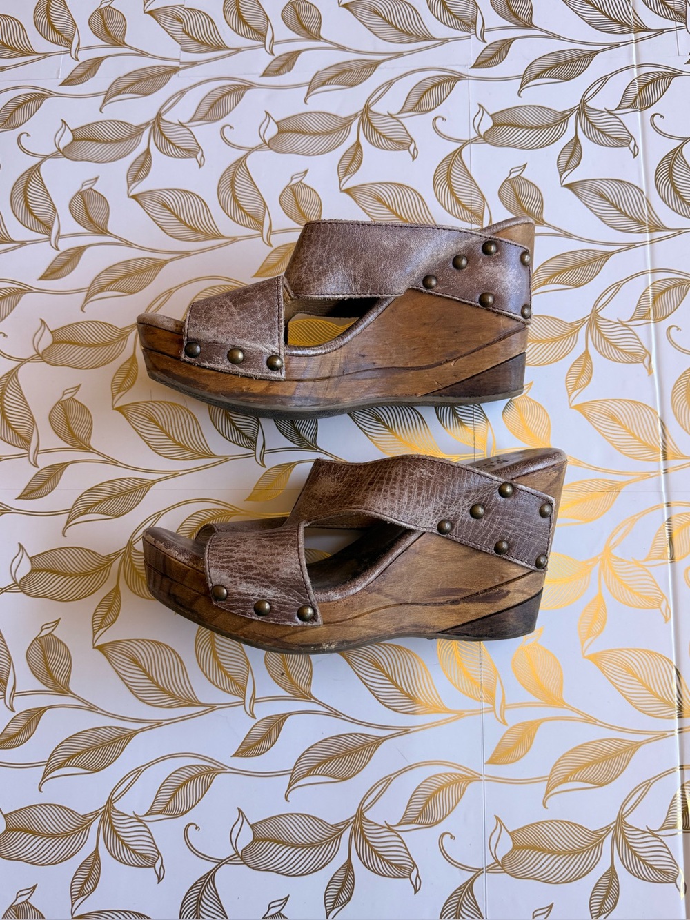 Bedstu Brown Leather Crossover Wedge Sandals size 6 - Picture 4 of 8